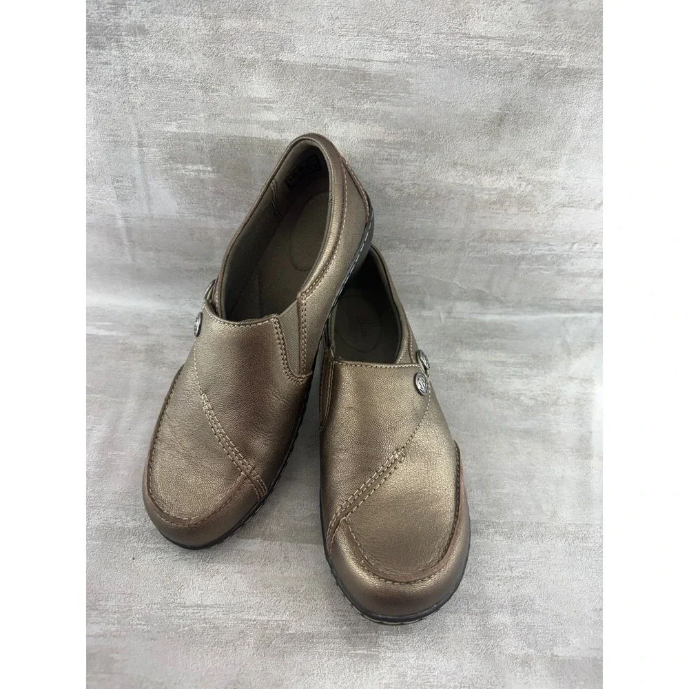 Clarks Collection Metallic Bronze Leather Slip On Loafers Women Sz 7.5M